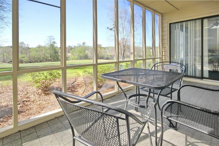 Terrace/Patio 12 of 25