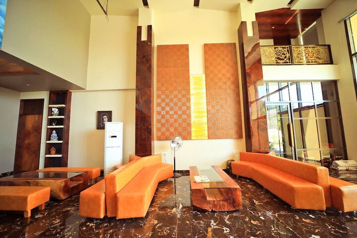 Hotel Interior 3 of 10