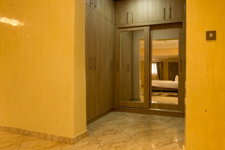 Room 69 of 130