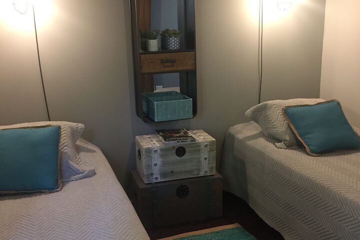 Room 25 of 64