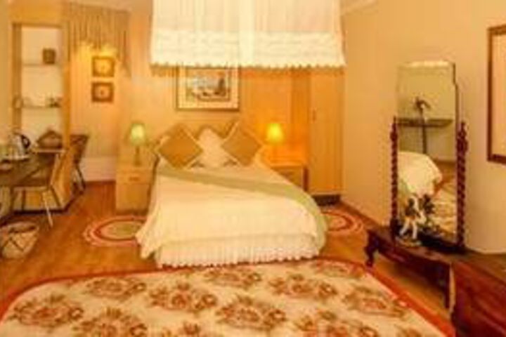 Room 15 of 30