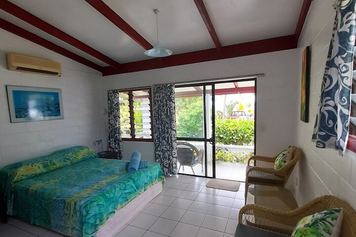 Room 3 of 17