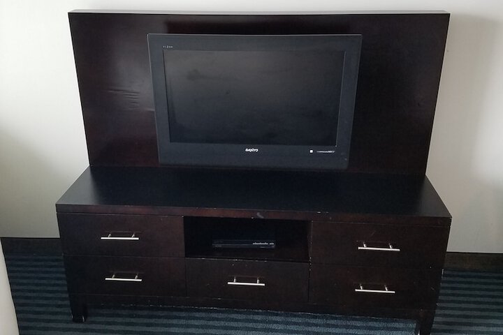 Room 114 of 190