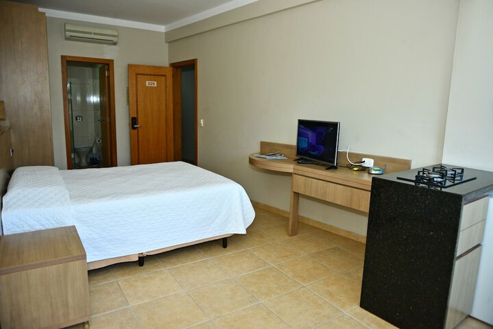 Room 25 of 50