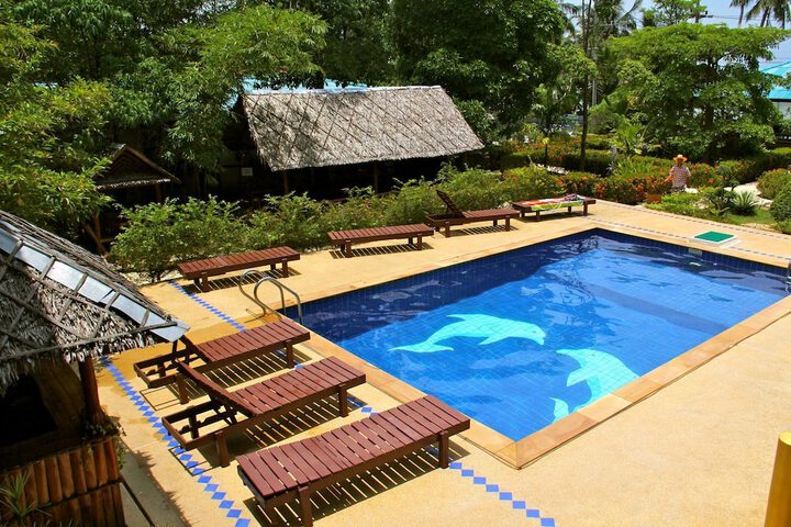 Hotel with Pool