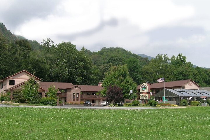 Hotel 64 of 65