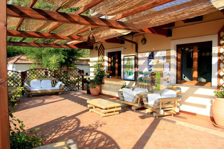 Terrace/Patio 13 of 70