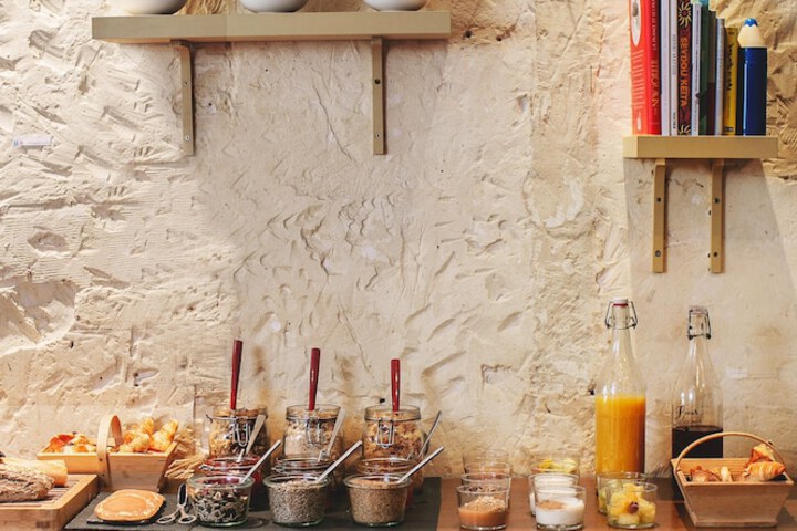 Breakfast/Coffee Service 65 of 84