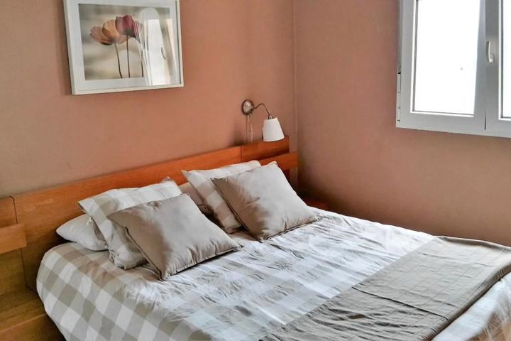 Room 2 of 22