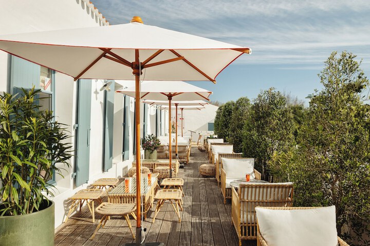 Hotel 44 of 45