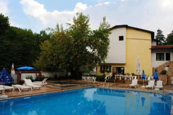 General 19 of 20