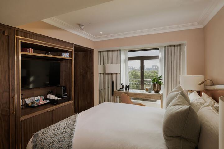 Room 31 of 116