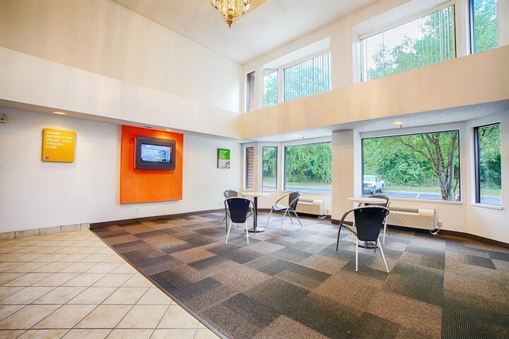 Lobby Photos