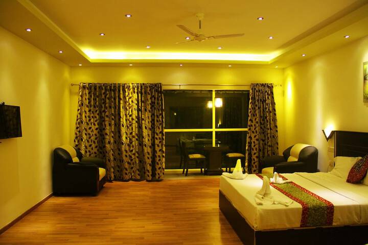 Room 3 of 47