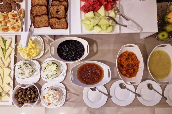 Dining 62 of 102