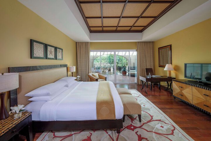 Room 10 of 78