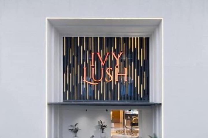 Ivy Lush Hotel