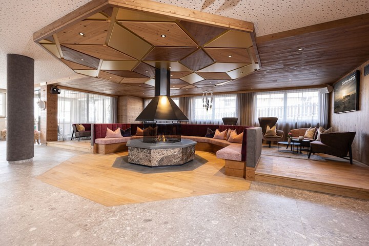 Hotel Interior 2 of 77