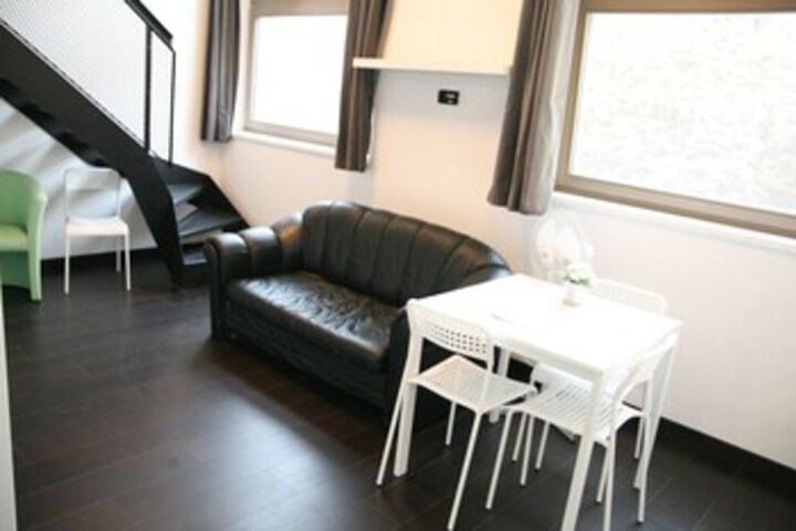 Room 88 of 275
