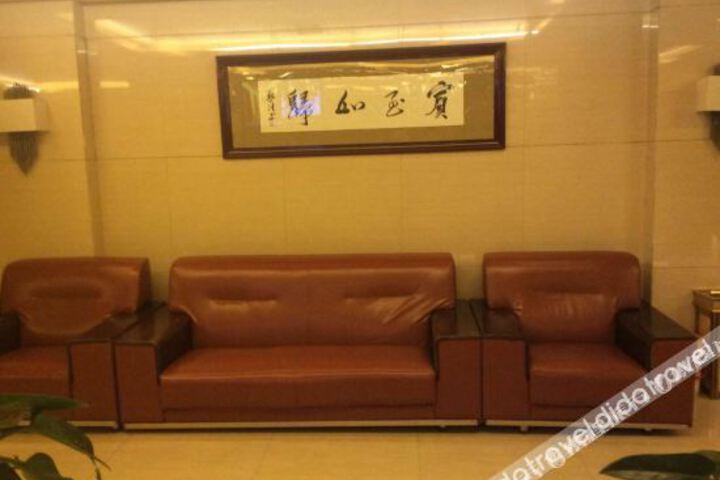 Hotel Interior 15 of 36