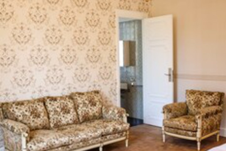 Room 41 of 60