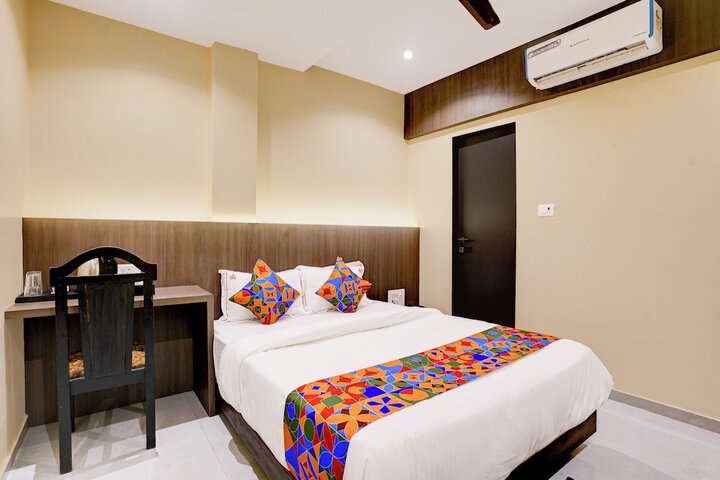 Room 29 of 40