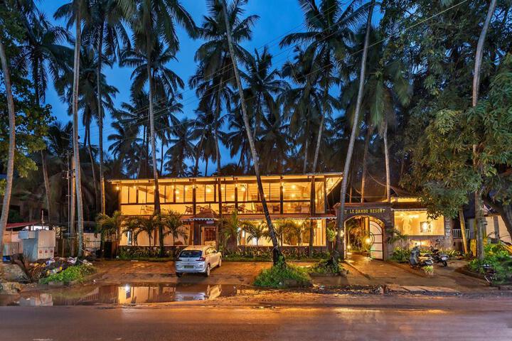 FabHotel Prime Skon Morjim
