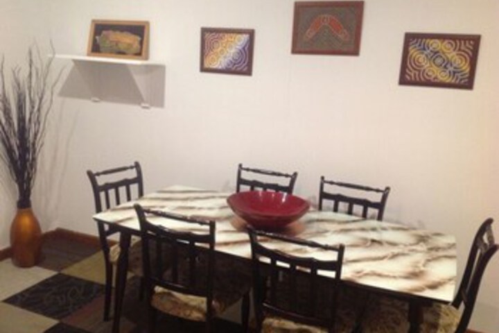 Dining 6 of 12