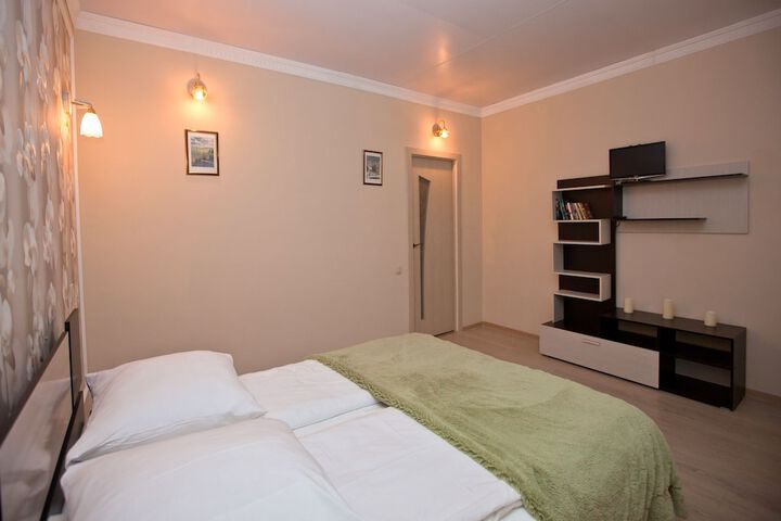 Room 15 of 46
