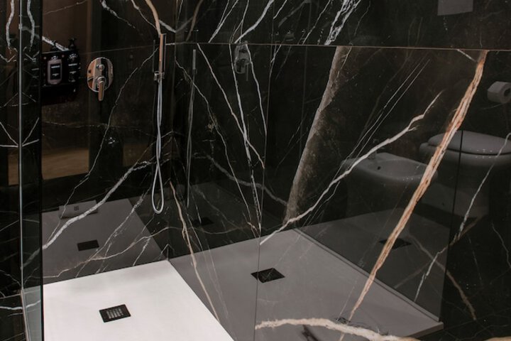 Room 36 of 43