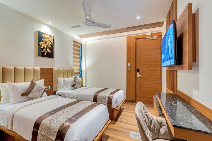 Room 8 of 55