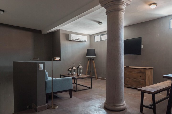 Room 20 of 74