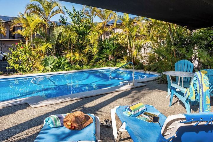 Hotel Pool