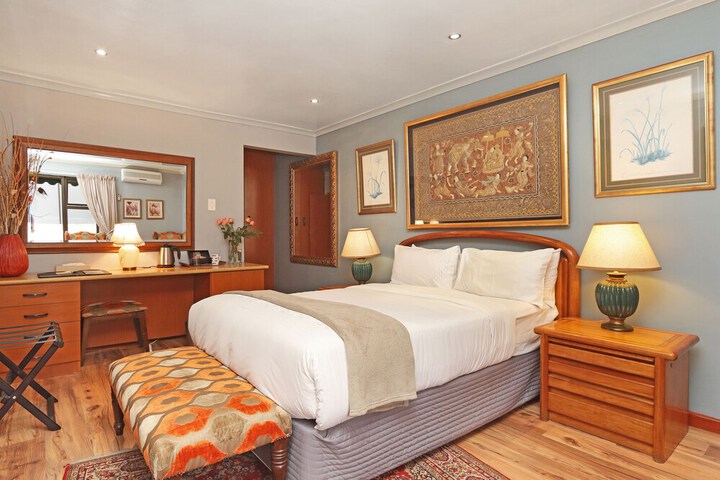 Room 21 of 80