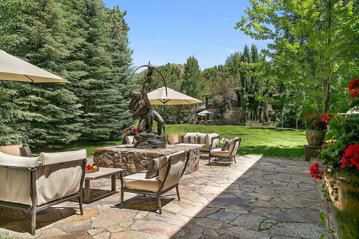 Terrace/Patio 31 of 44