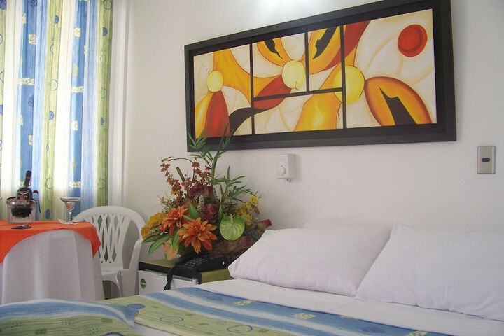 Room 16 of 33