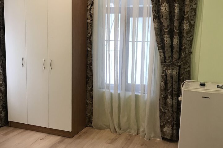 Room 3 of 23