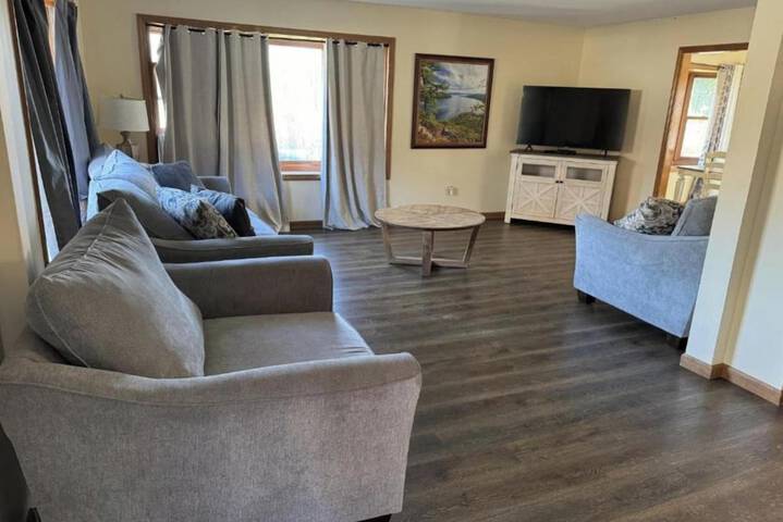 Hotel Interior 3 of 31