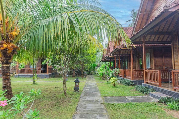 Hotel Exterior 59 of 61