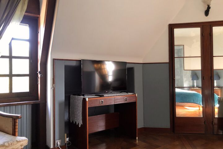 Room 16 of 39