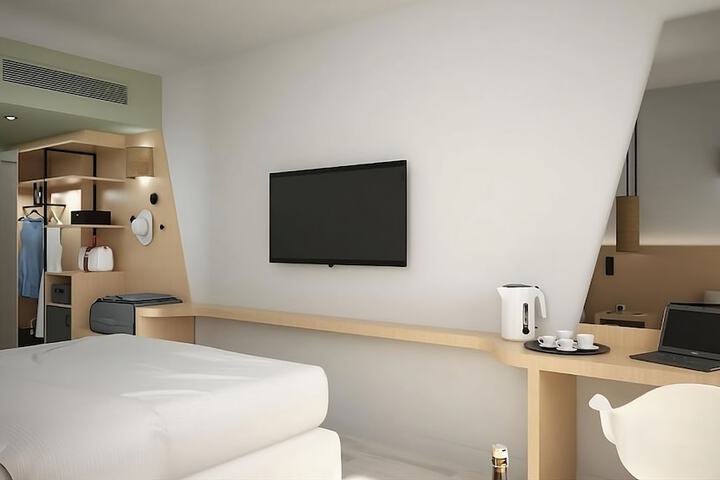 Room 20 of 56