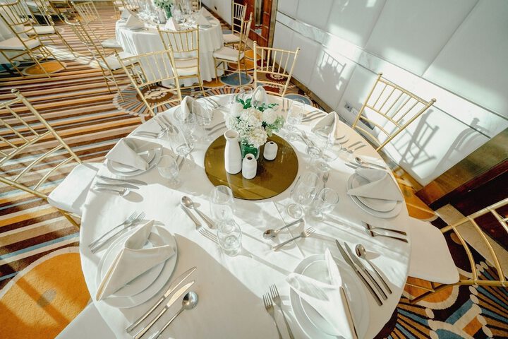 Ballroom/Hall 63 of 84