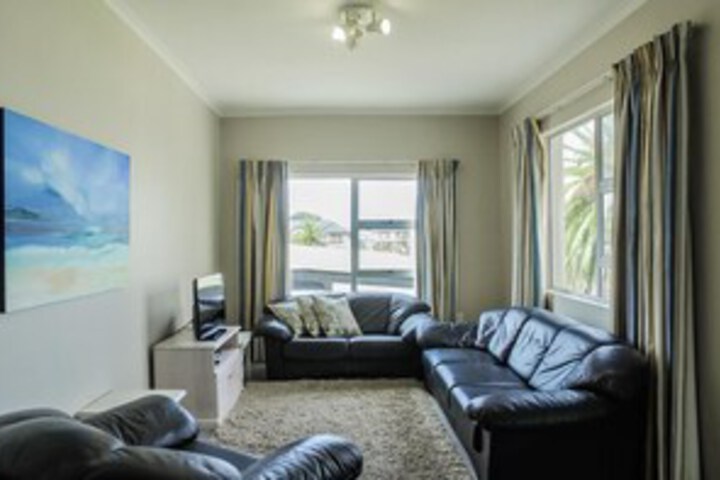 Room 7 of 26
