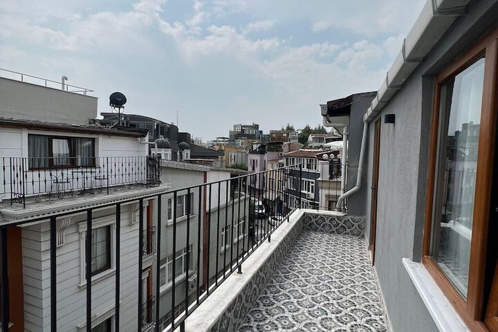 Terrace/Patio 17 of 32