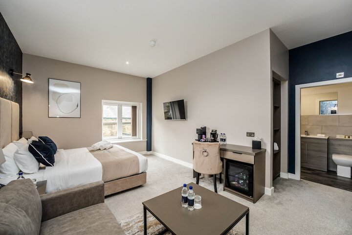 Room 16 of 61