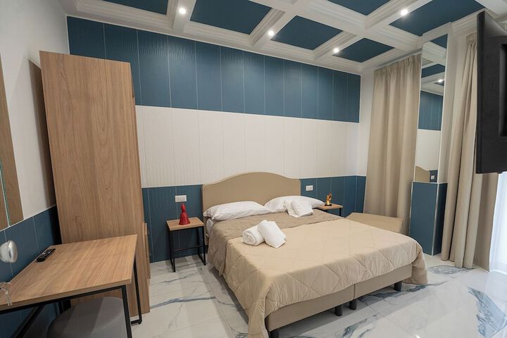 Room 180 of 309
