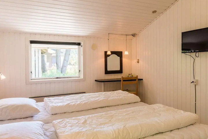 6 Person Holiday Home in Henne