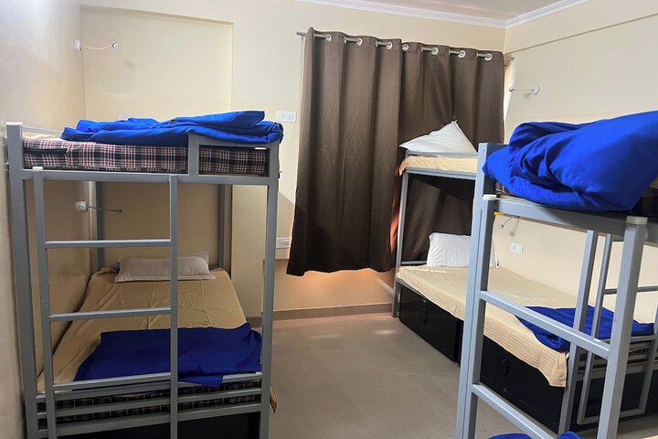 Room 26 of 52