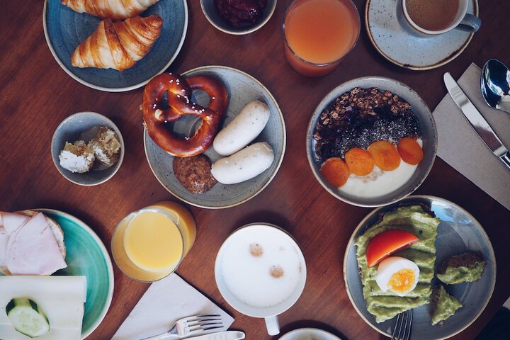 Breakfast/Coffee Service 72 of 77