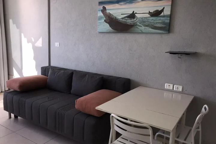 Room 3 of 18